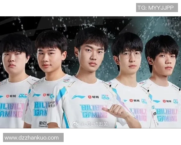 BLG中路突破策略解析与成败经验分享在S15电竞赛季中的启示 BLG中路突破策略解析与成败经验分享在S15电竞赛季中的启示