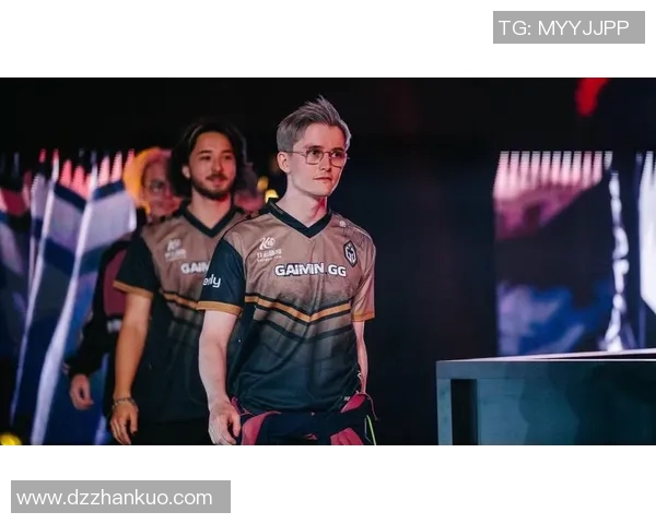 DOTA2赛季15IG战队表现出色创新高电竞比分引发热议