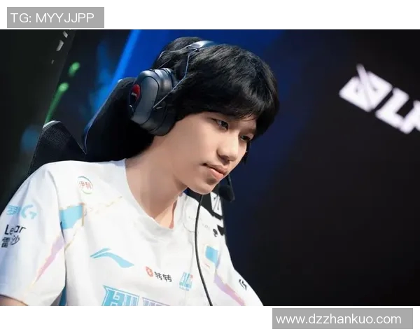 BLG与FPX对决赛后心理素质分析及其对比赛结果的影响 BLG与FPX对决赛后心理素质分析及其对比赛结果的影响